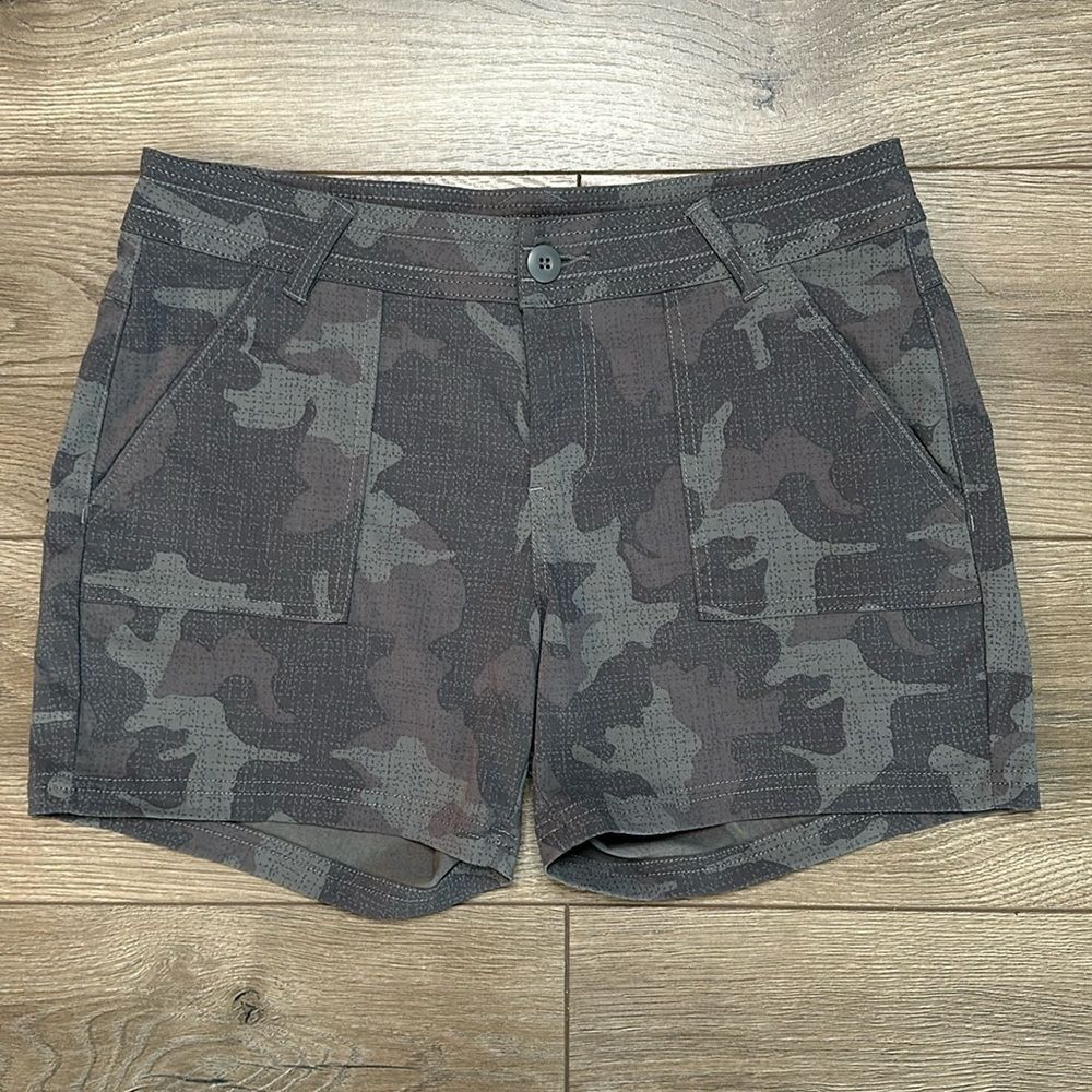 Prana Women's Camouflage Athletic Shorts - Gray & Black
